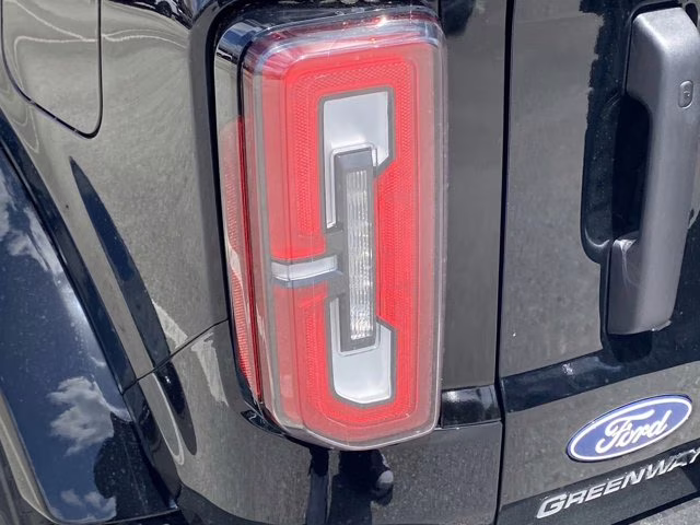 2026 Shadow Black Ford Bronco Outer Banks 4X4 Convertible