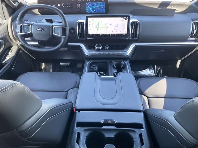 2026 Glacier Gray Metallic Tri-Coat Ford Expedition Max Platinum 4X4 SUV