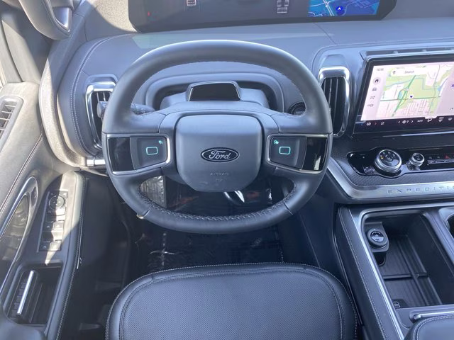 2026 Glacier Gray Metallic Tri-Coat Ford Expedition Max Platinum 4X4 SUV