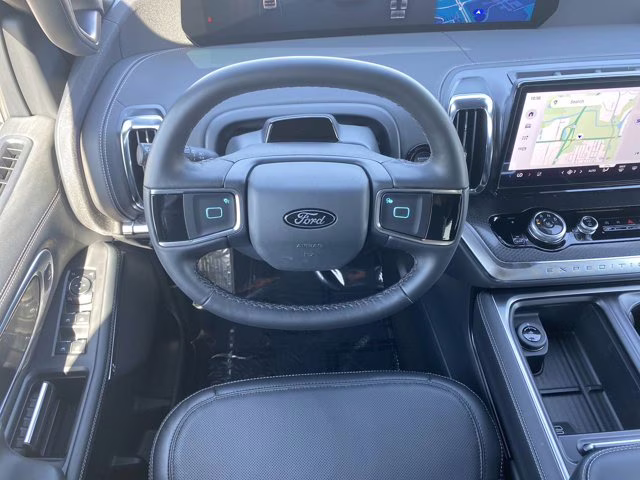 2026 Glacier Gray Metallic Tri-Coat Ford Expedition Max Platinum 4X4 SUV