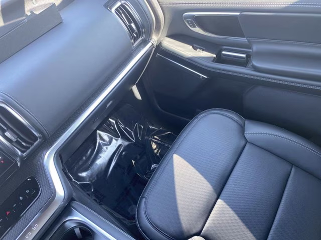 2026 Glacier Gray Metallic Tri-Coat Ford Expedition Max Platinum 4X4 SUV