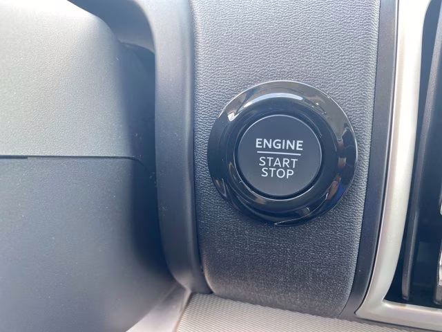 2026 Space Silver Metallic Ford Expedition Active RWD SUV