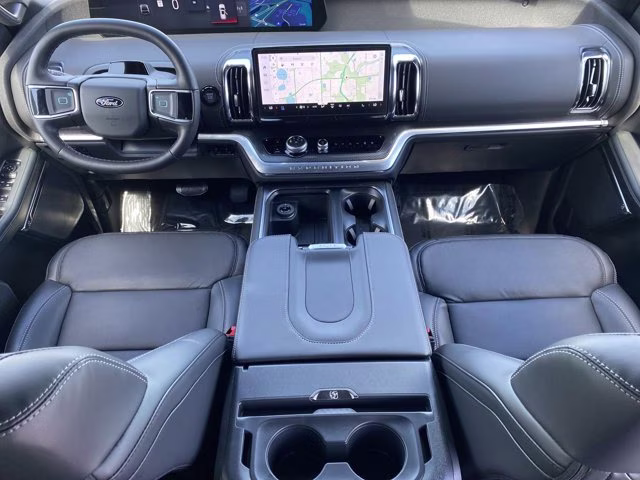 2026 Agate Black Metallic Ford Expedition Platinum 4X4 SUV