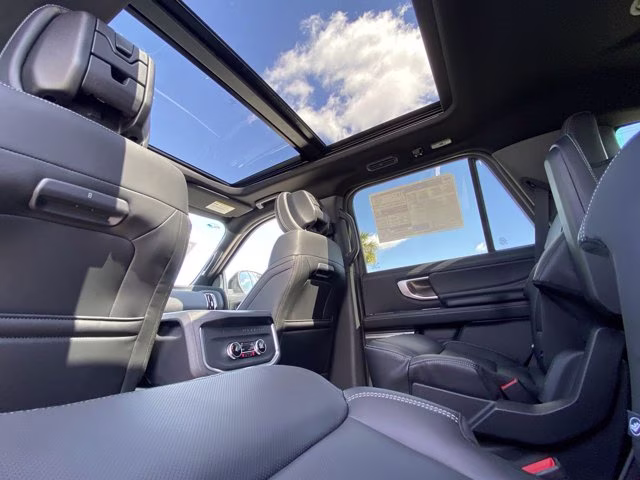 2026 Agate Black Metallic Ford Expedition Platinum 4X4 SUV