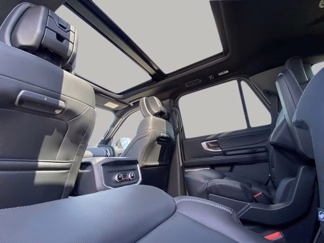 2026 Agate Black Metallic Ford Expedition Platinum 4X4 SUV