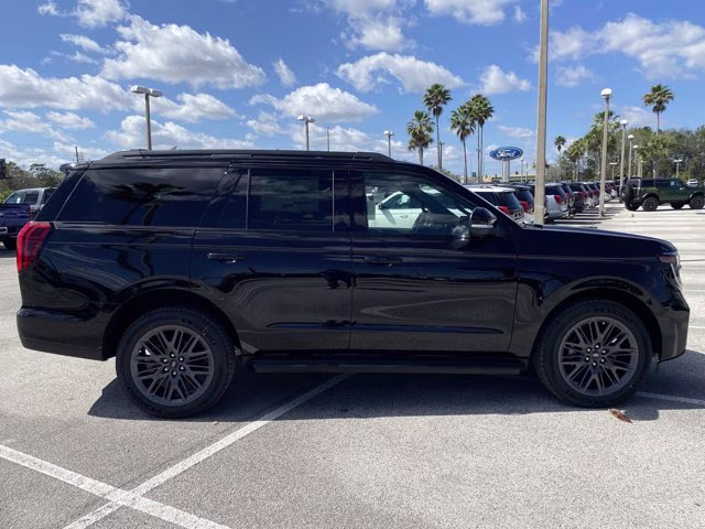 2026 Agate Black Metallic Ford Expedition Platinum 4X4 SUV