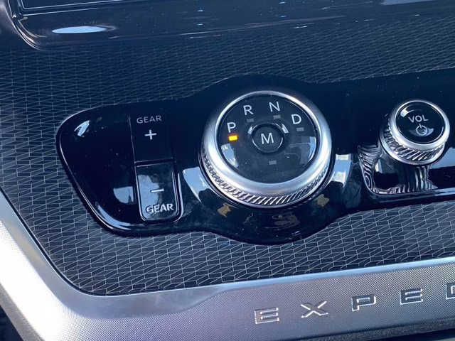 2026 Agate Black Metallic Ford Expedition Platinum 4X4 SUV