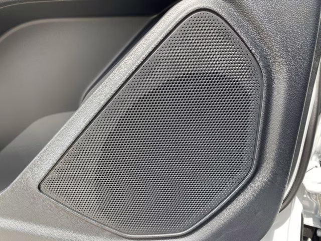 2026 Space White Metallic Ford Explorer Active RWD SUV