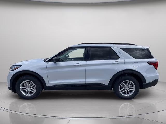 2026 Space White Metallic Ford Explorer Active RWD SUV