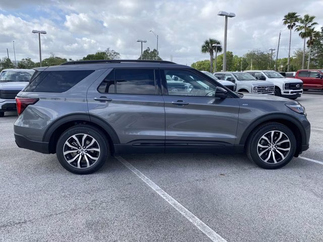 2026 Carbonized Gray Metallic Ford Explorer ST-Line RWD SUV
