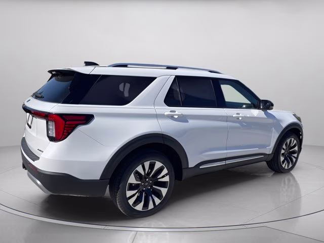 2026 Star White Metallic Tri-Coat Ford Explorer Platinum 4X4 SUV