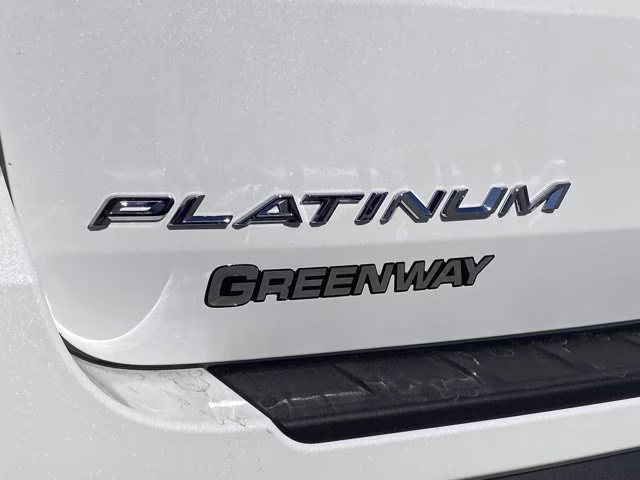 2026 Star White Metallic Tri-Coat Ford Explorer Platinum 4X4 SUV