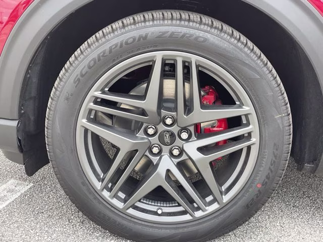 2026 Rapid Red Metallic Tinted Clearcoat Ford Explorer ST 4X4 SUV