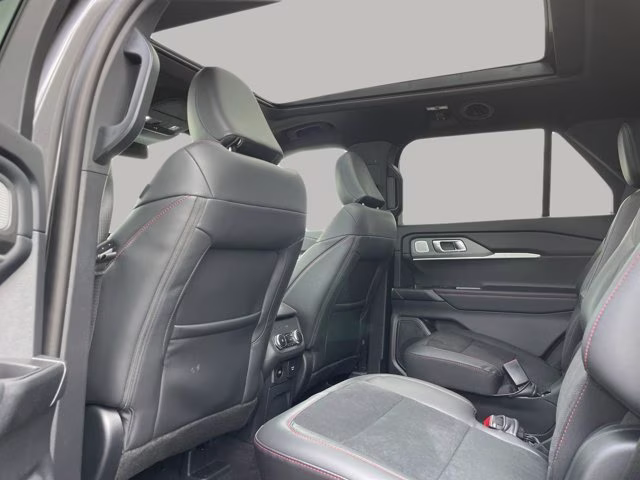 2026 Carbonized Gray Metallic Ford Explorer ST 4X4 SUV