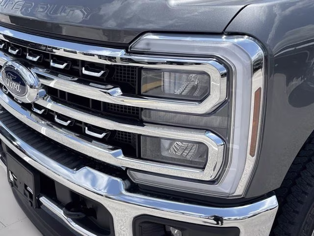 2026 Carbonized Gray Metallic Ford Super Duty F-250 SRW LARIAT 4X4 Truck