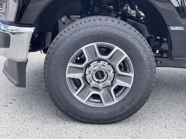 2026 Agate Black Metallic Ford Super Duty F-250 SRW LARIAT 4X4 Truck