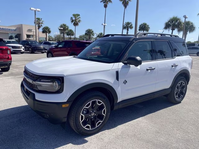 2026 Oxford White Ford Bronco Sport Outer Banks 4X4 SUV