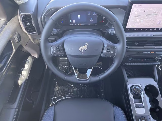 2026 Oxford White Ford Bronco Sport Outer Banks 4X4 SUV