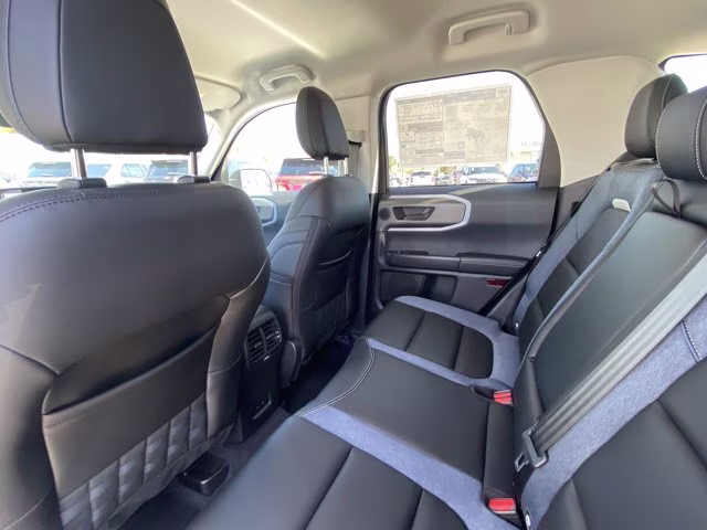 2026 Oxford White Ford Bronco Sport Outer Banks 4X4 SUV