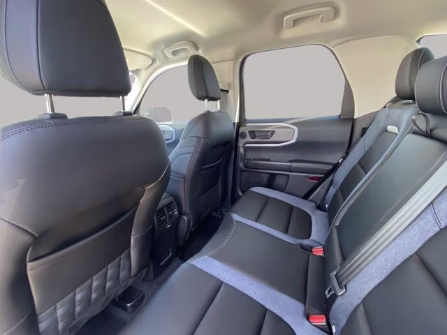 2026 Oxford White Ford Bronco Sport Outer Banks 4X4 SUV