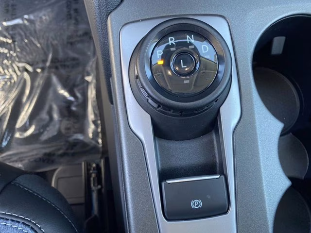 2026 Oxford White Ford Bronco Sport Outer Banks 4X4 SUV