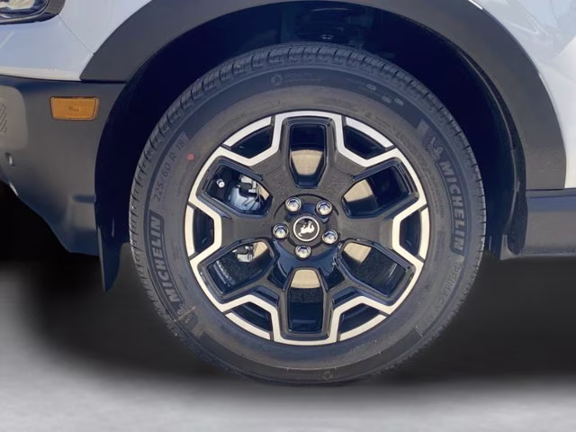 2026 Oxford White Ford Bronco Sport Outer Banks 4X4 SUV