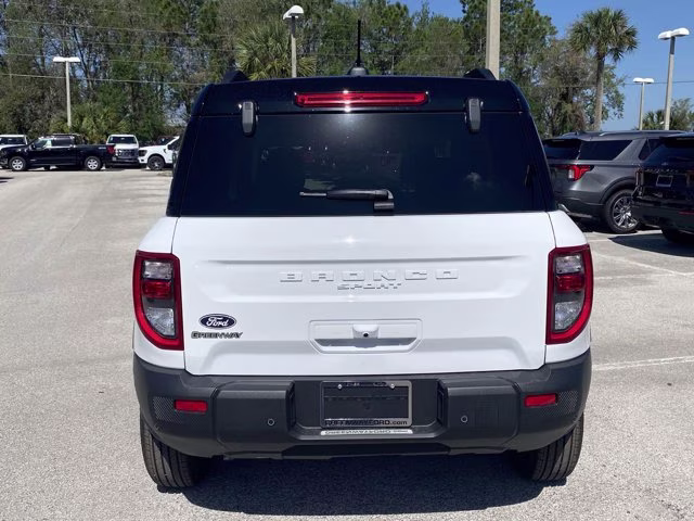 2026 Oxford White Ford Bronco Sport Outer Banks 4X4 SUV