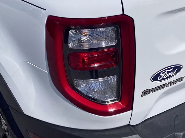 2026 Oxford White Ford Bronco Sport Outer Banks 4X4 SUV