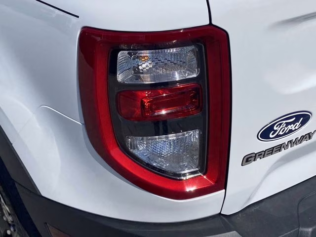 2026 Oxford White Ford Bronco Sport Outer Banks 4X4 SUV