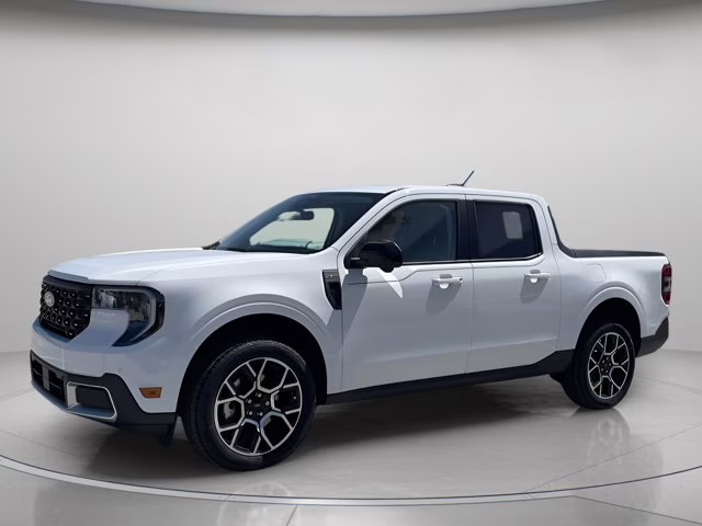 2026 Oxford White Ford Maverick LARIAT AWD Truck