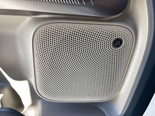 2026 Oxford White Ford Maverick LARIAT AWD Truck