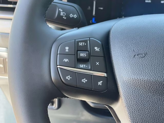 2026 Oxford White Ford Maverick LARIAT AWD Truck