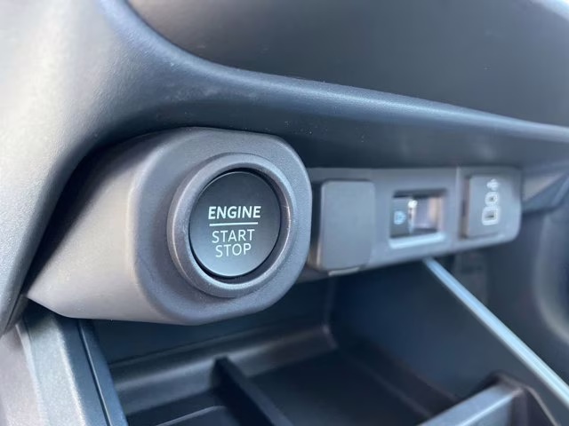 2026 Oxford White Ford Maverick LARIAT AWD Truck