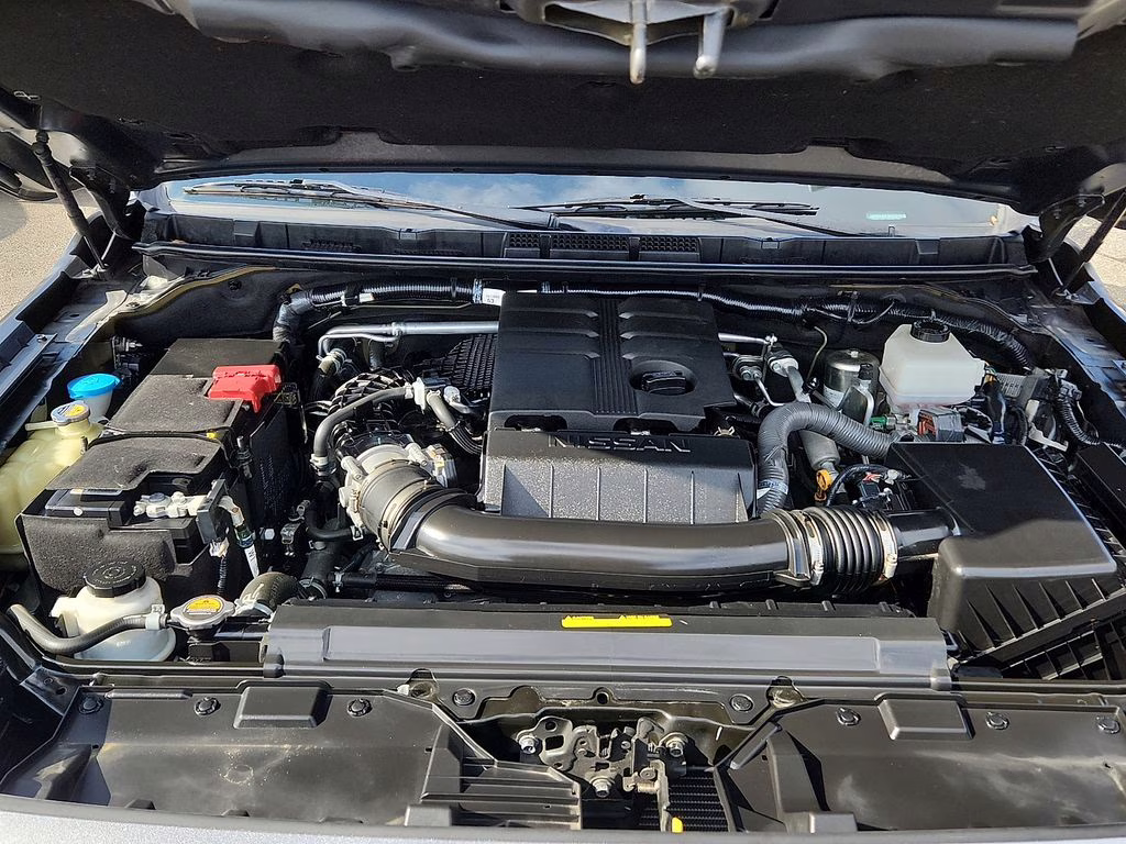 2023 Gun Metallic Nissan Frontier SV 4X4 Truck