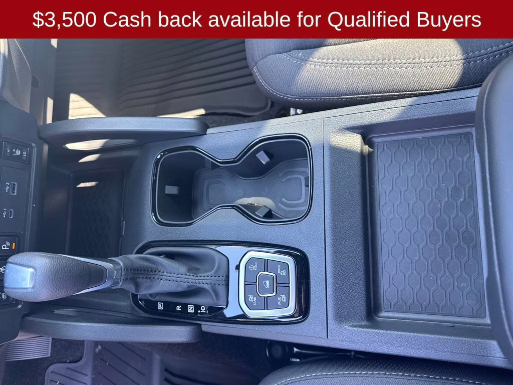 2026 Glacier White Nissan Frontier SV 4X4 Truck