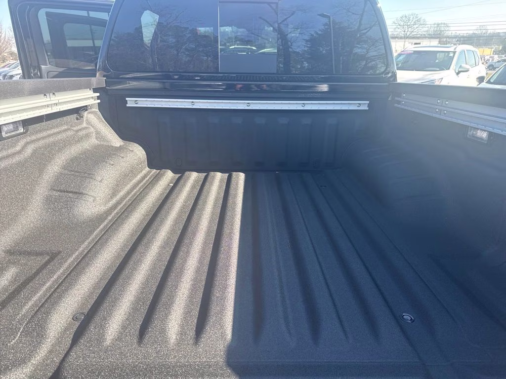 2026 Super Black Nissan Frontier SV 4X4 Truck