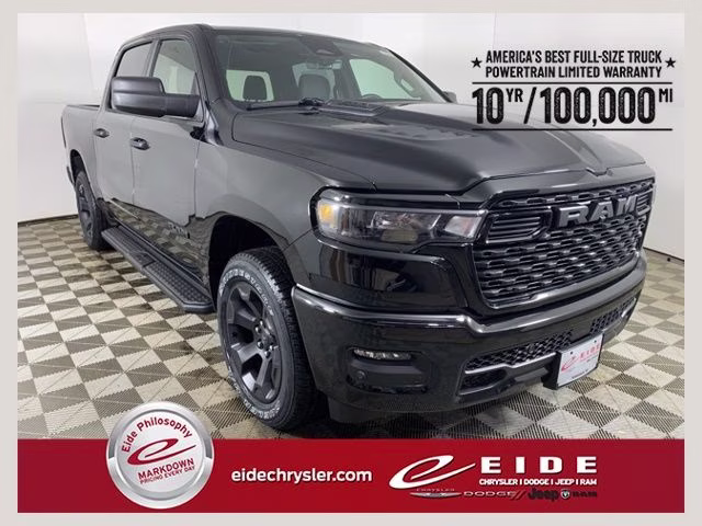 2026 Diamond Black Crystal Pearlcoat Ram 1500 Express 4X4 Truck