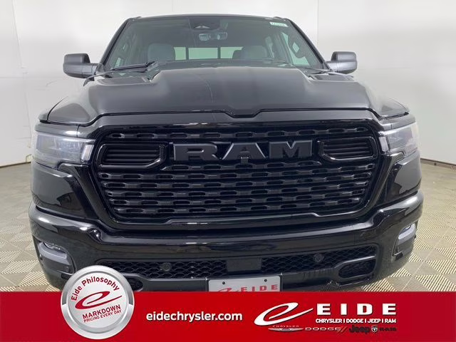 2026 Diamond Black Crystal Pearlcoat Ram 1500 Express 4X4 Truck