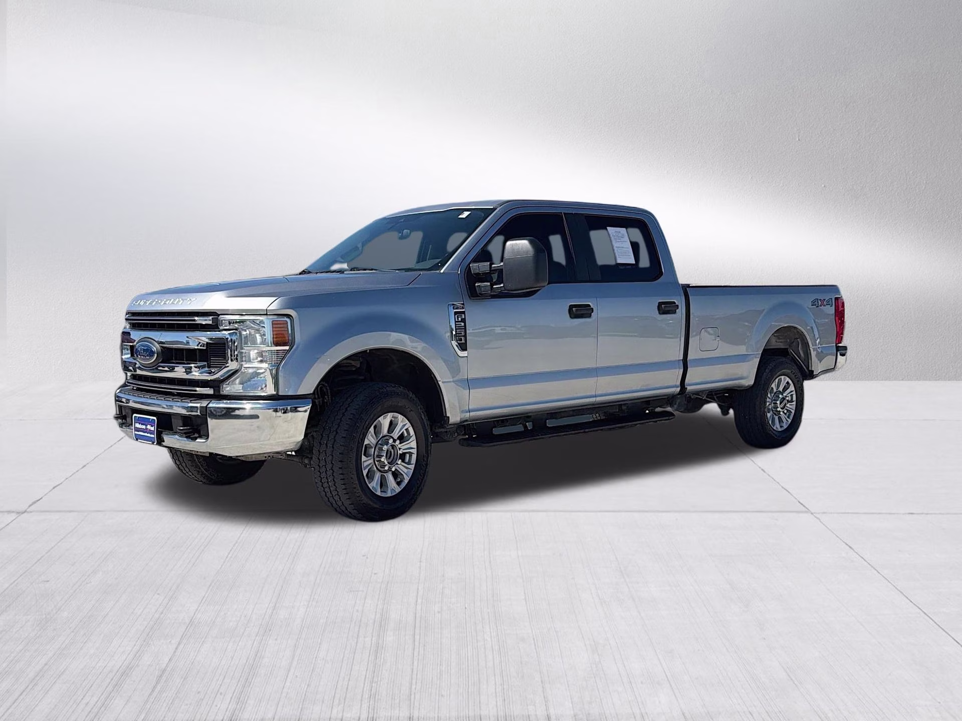 2022 Iconic Silver Metallic Ford Super Duty F-250 SRW XL 4X4 Truck