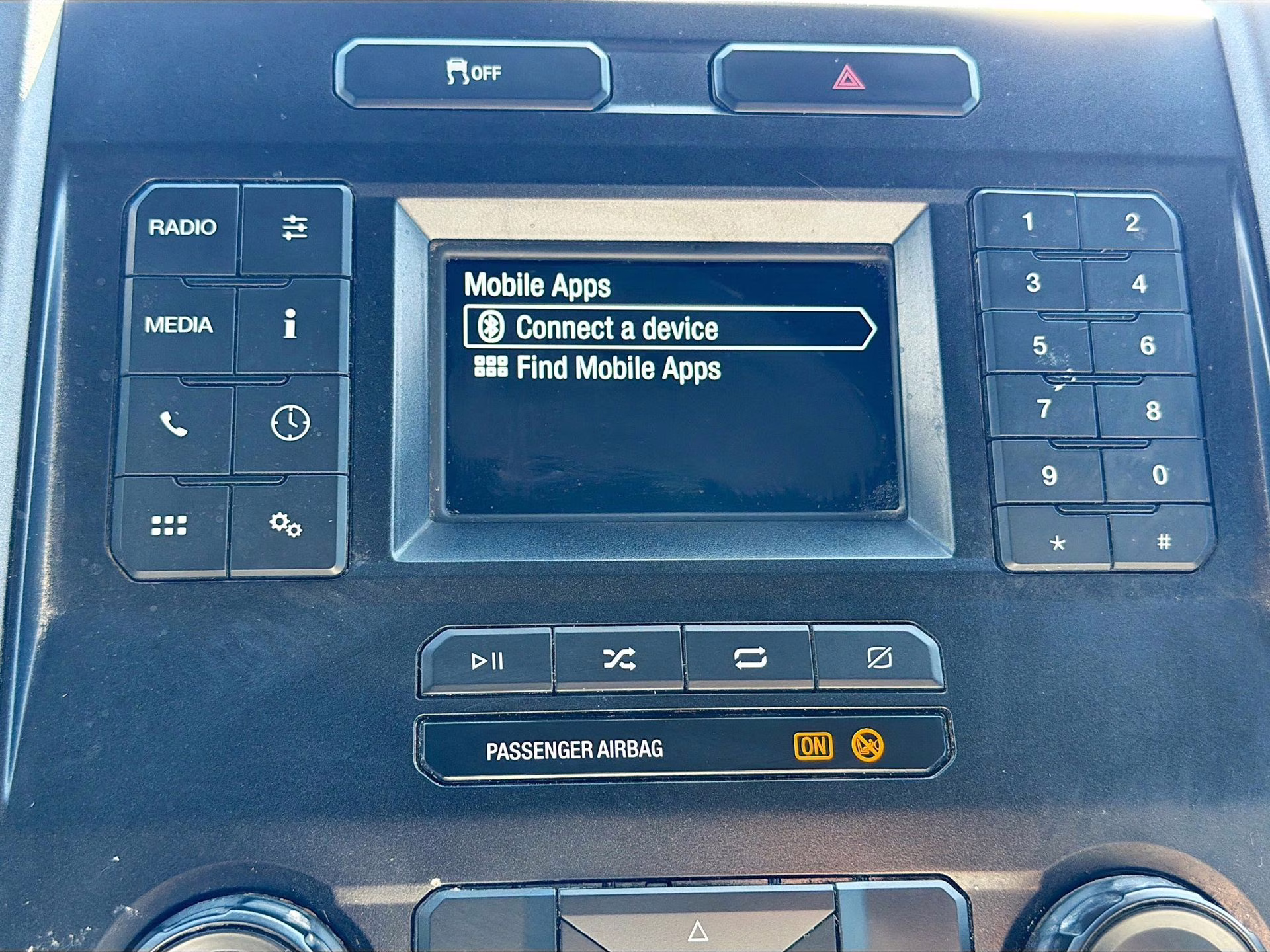 2022 Iconic Silver Metallic Ford Super Duty F-250 SRW XL 4X4 Truck