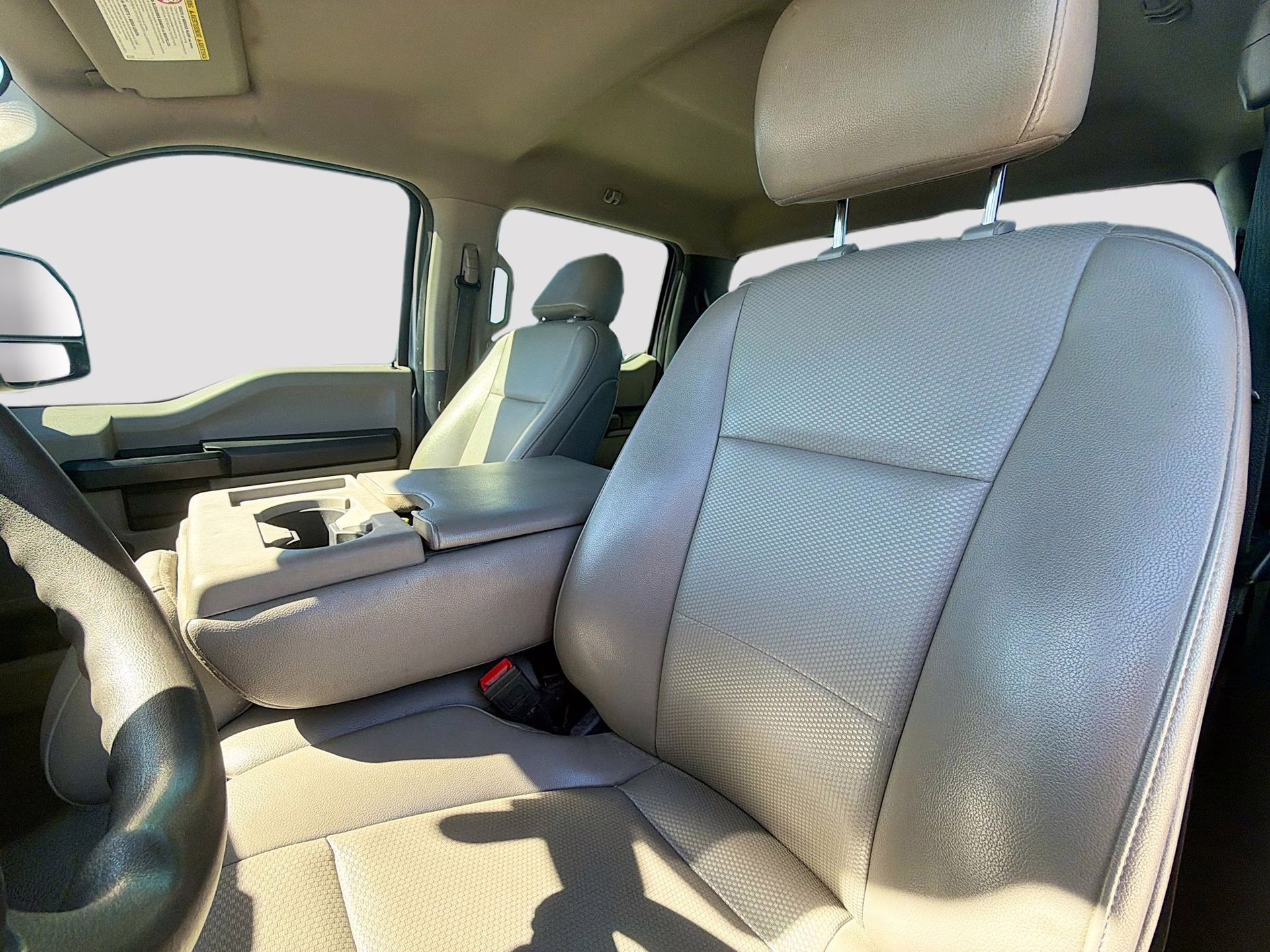 2022 Iconic Silver Metallic Ford Super Duty F-250 SRW XL 4X4 Truck