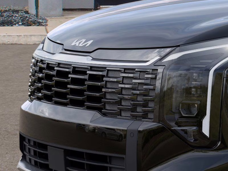 2026 Ebony Black Kia Sportage EX AWD SUV