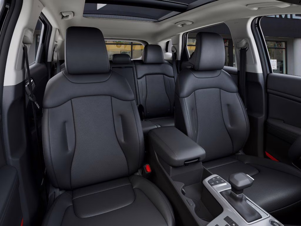 2026 Ebony Black Kia Sportage EX AWD SUV