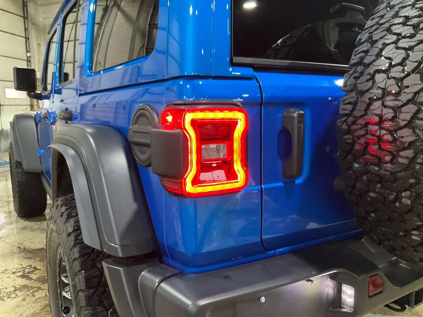 2024 Hydro Blue Pearl Coat Jeep Wrangler Rubicon 4X4 SUV