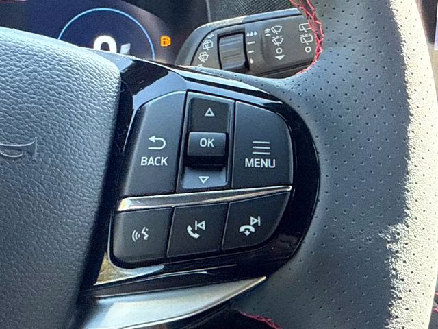 2026 White Ford Explorer ST-Line RWD SUV