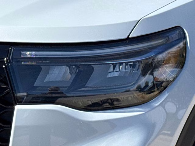 2026 White Ford Explorer ST-Line RWD SUV