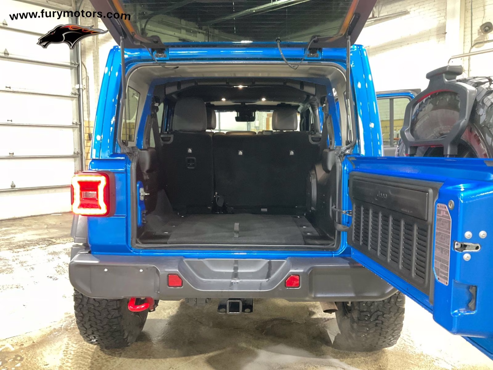 2024 Hydro Blue Pearl Coat Jeep Wrangler Rubicon 4X4 SUV