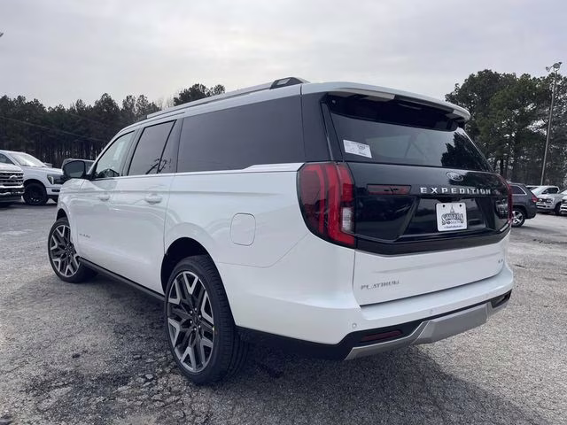 2026 White Metallic Ford Expedition Max Platinum 4X4 SUV