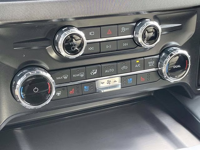 2026 Black Metallic Ford Super Duty F-250 SRW Platinum 4X4 Truck