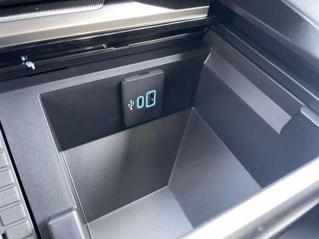 2026 Black Metallic Ford Super Duty F-250 SRW Platinum 4X4 Truck